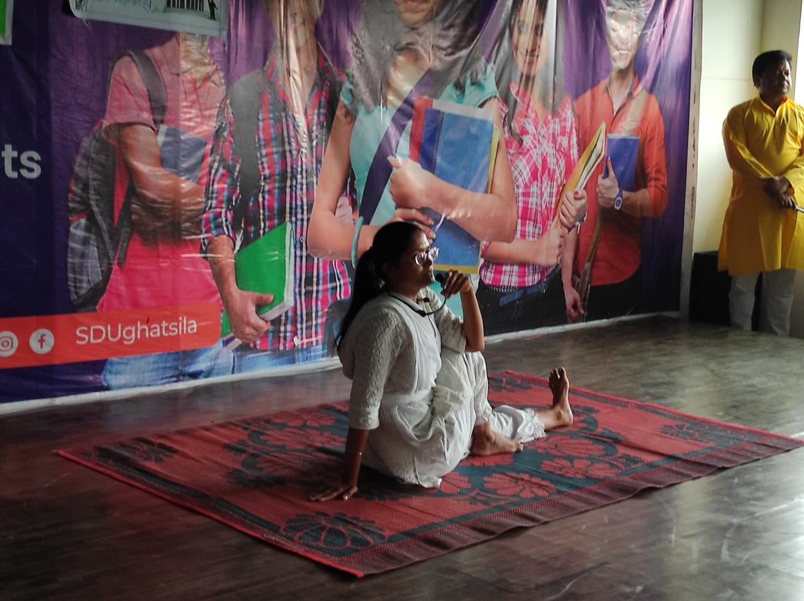 Yoga Practice Conducted by Representatives of All World Gayatri Parivar and Dev Sanskriti Un (1 (4)